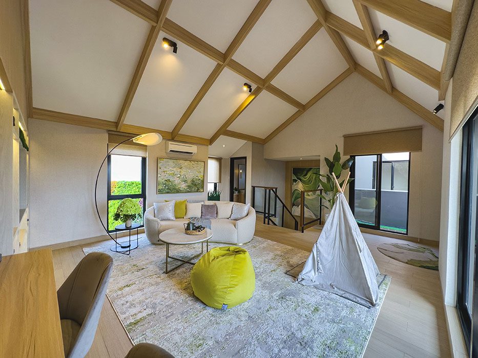 Viola Residence — Rumah 3 Lantai dengan Attic & Club House di Summarecon Crown Gading